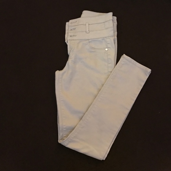 Hi-Waist Super Skinny Pants