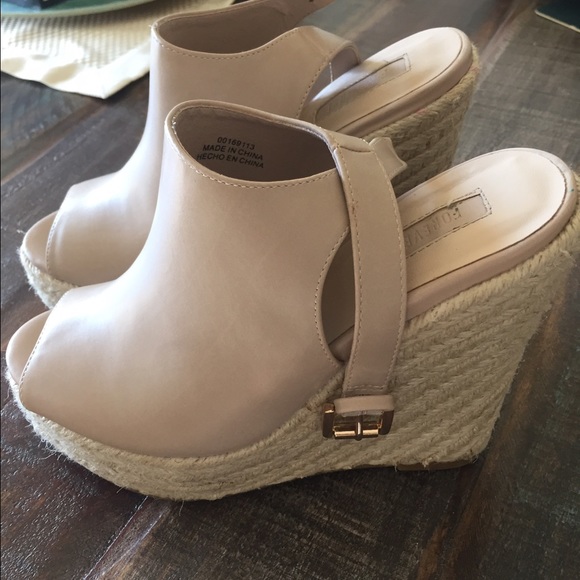 nude wedges size 5.5/6