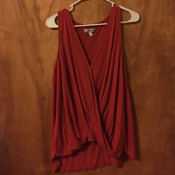 A&F Knot front tank top