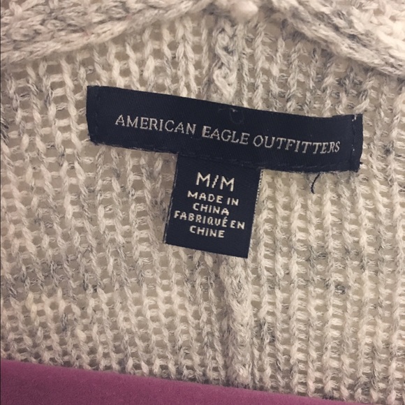 Cardigan - Picture 2 of 3