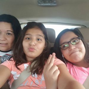 Meet your Posher, Ofelia