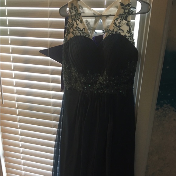 Prom Dress! - Picture 2 of 4