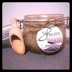WARM VANILLA SUGAR HAND/BODY SCRUB • HANDMADE •