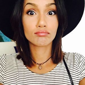 Meet your Posher, Brittney