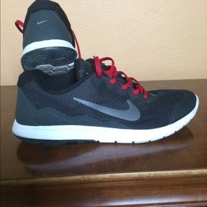 Black Nike Flex Experience RN 4 Size 10.5
