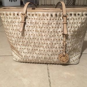 Michael kors beige handbag(original)