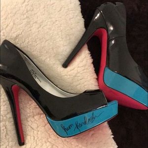 Kim Kardashian signed pumps