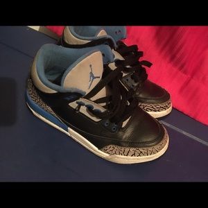 Powered blue 3s Jordan's ...