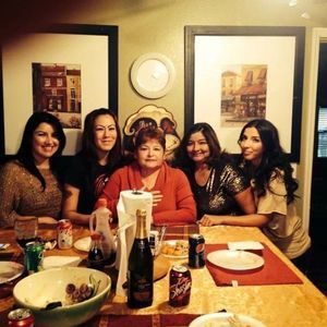 Meet your Posher, Aida