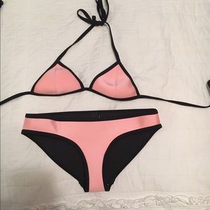 Pink and black triangl swimsuit