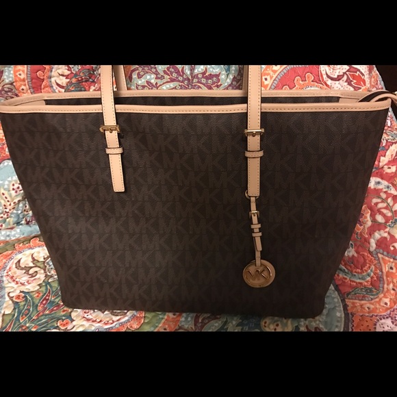 Michael Kors tote