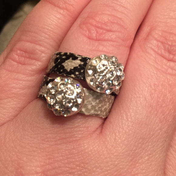 Snake skin two tier ring