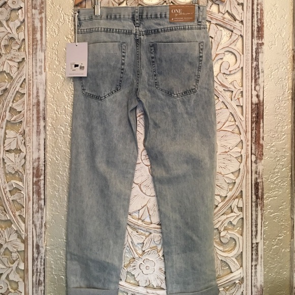One Denim Jeans - Picture 2 of 4