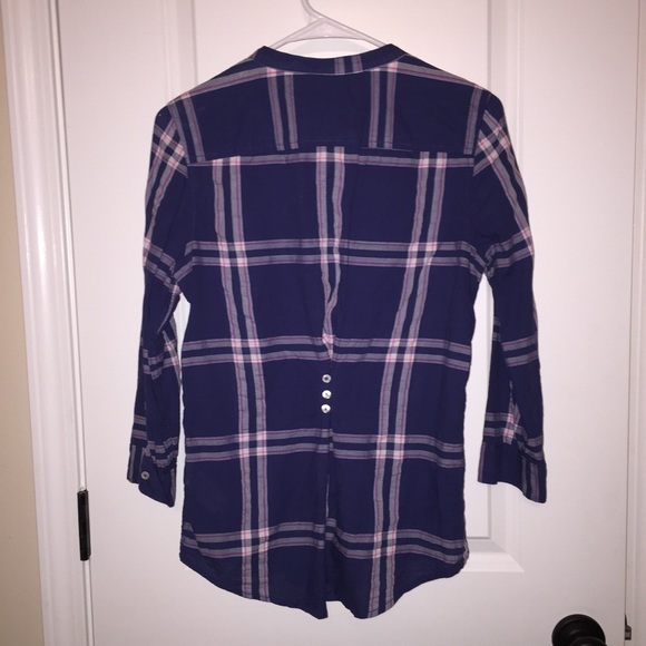 💕 Hollister Button Up 3/4 Sleeve 💕 - Picture 2 of 2