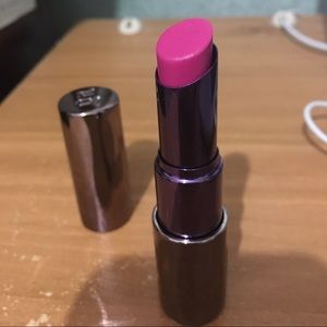 Urban Decay Revolution Lipstick- Anarchy