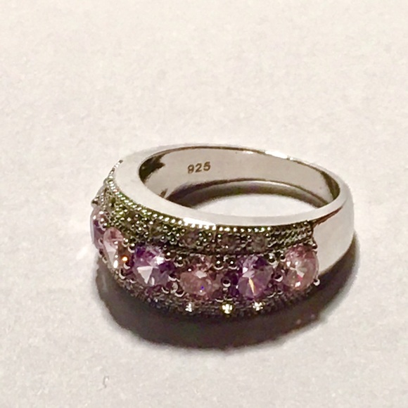 💐GORGEOUS COCKTAIL RING OR MOTHERS RING - Picture 3 of 4