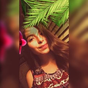 Meet your Posher, Daniela