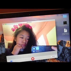 Meet your Posher, Macy