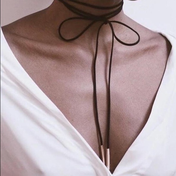 Ribbon Choker Necklace - Picture 2 of 2