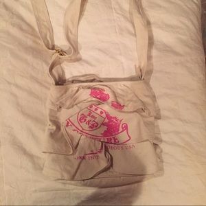 Adorable juicy couture satchel