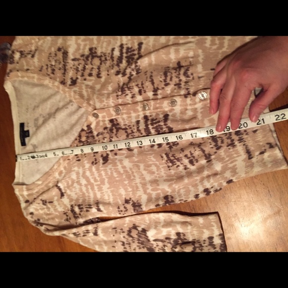 Banana Republic cardigan - Picture 3 of 4