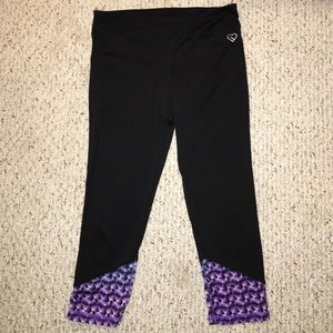 Aeropostale cropped leggings