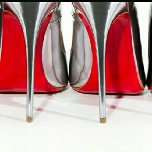 Meet your Posher, Sara - Picture 2 of 2