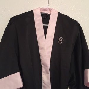 PINK Victoria's Secret Kimono Robe