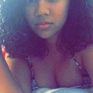 Meet your Posher, Kassandra