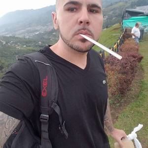 Meet your Posher, Daniel