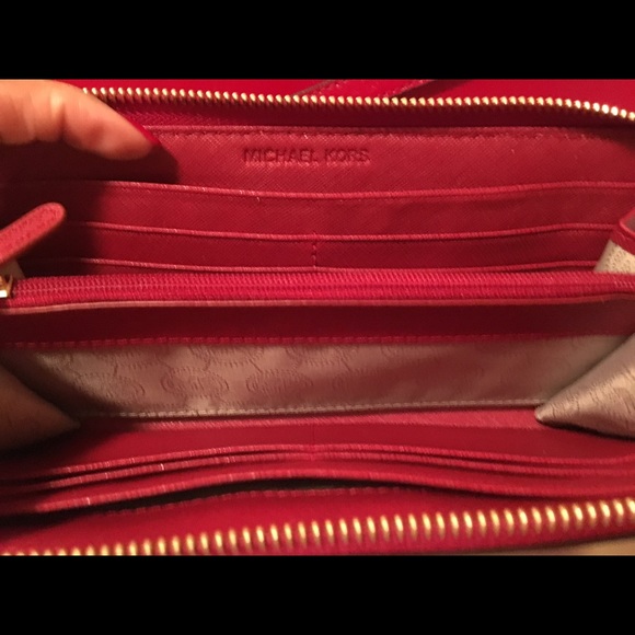 ❤️Michael Kors Jet Set wallet❤️ - Picture 3 of 4