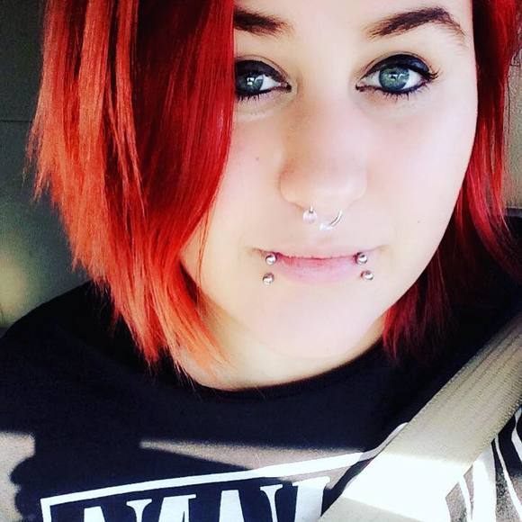 Meet your Posher, Katelyn - Picture 1 of 1