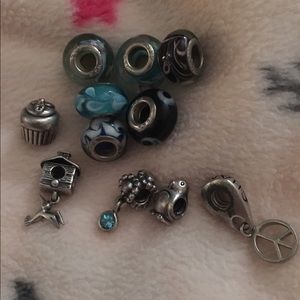 4 pandora beads,1 charmilia and 6 fake color beads