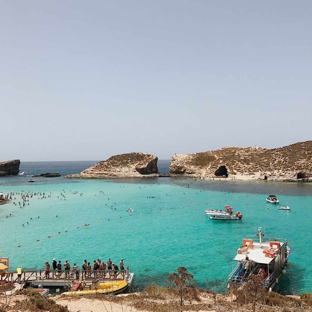 Meet your Posher, Azizi