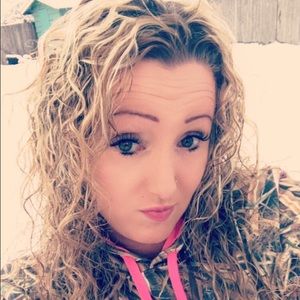 Meet your Posher, Nicky