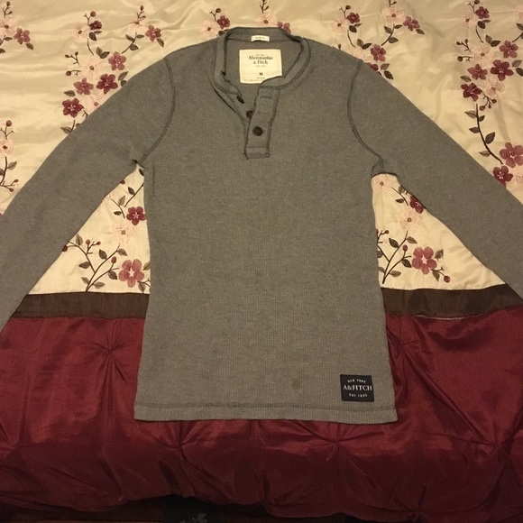 A&F Long Sleeve Tee
