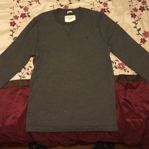 A&F Long sleeve tee