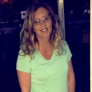 Meet your Posher, Pam