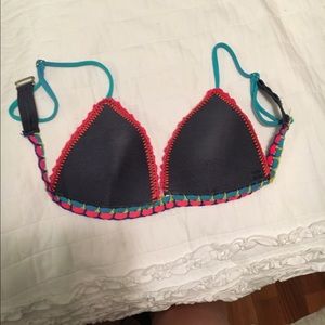 Billabong bikini top