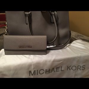 Michael Kors wallet