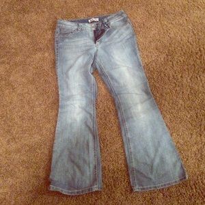 L.E.I jeans size 7