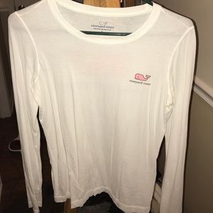 Vineyard vines long sleeve t shirt