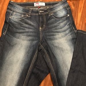 L.ei Sophia hipster flare jeans