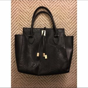 Kelly & Katie Black handbag