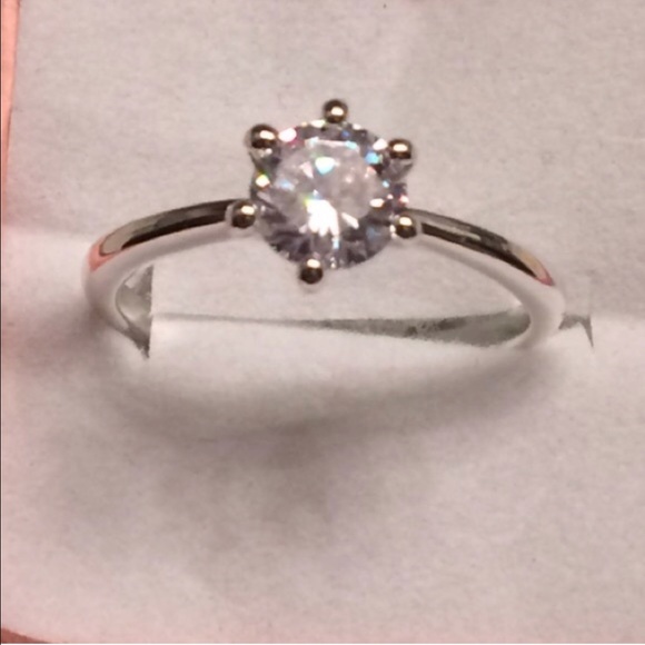 1-ct. CZ Diamond 💎 Ring