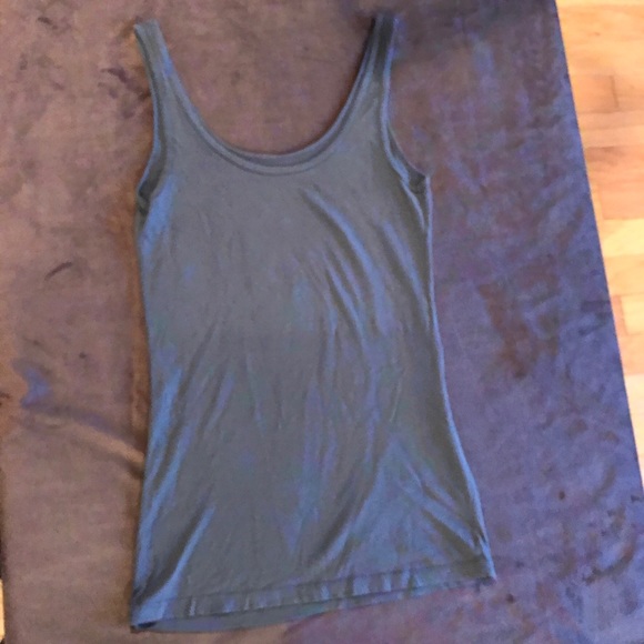 Tank top - Picture 2 of 4