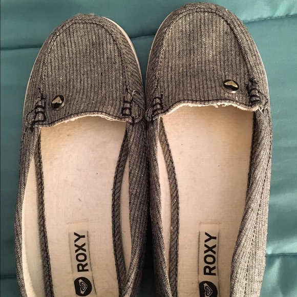 ROXY Woman's Gray Loafer shoes - Size 8