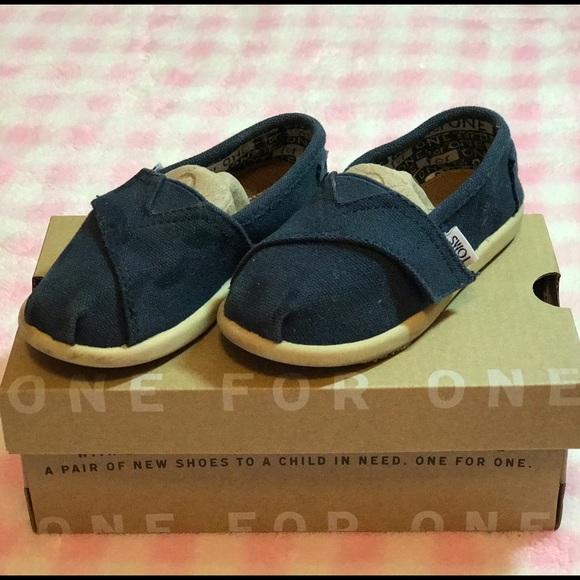 TOMS girls blue burlap