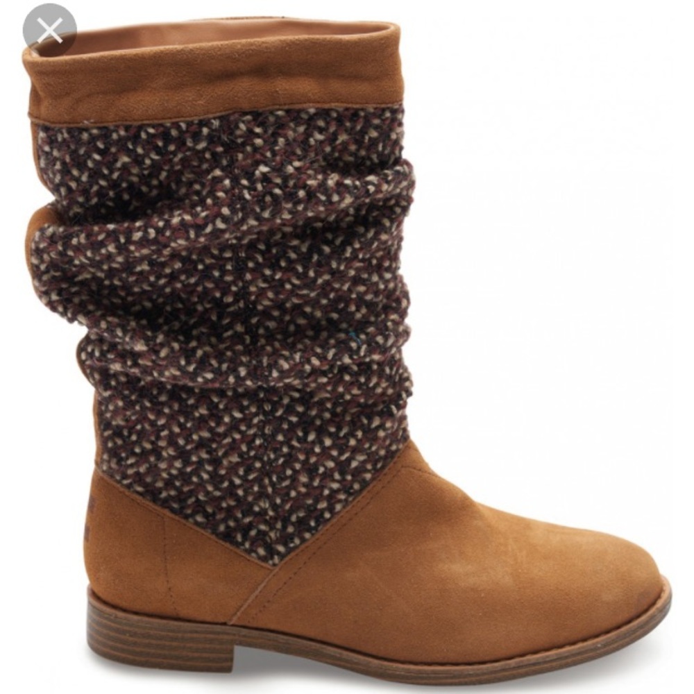 Brand new Toms boots