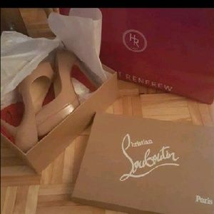 Nude Christian louboutins